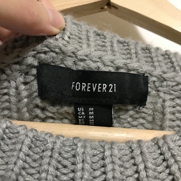 Forever 21 Sweater - Picture 3 of 4